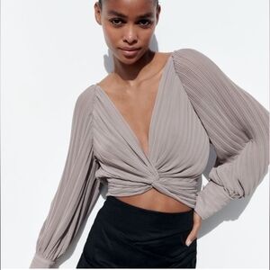 Zara Gray Pleated Tie Front Blouse